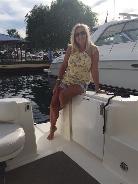 milf boat|Boating Milf Porn Videos 